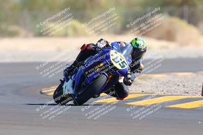 media/Sep-25-2022-CVMA (Sun) [[ee08ed6642]]/Race 6 Amateur Supersport Open/